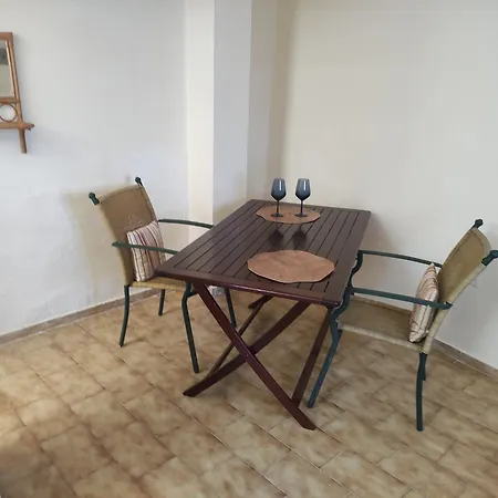 Blue And White 2 바니체스